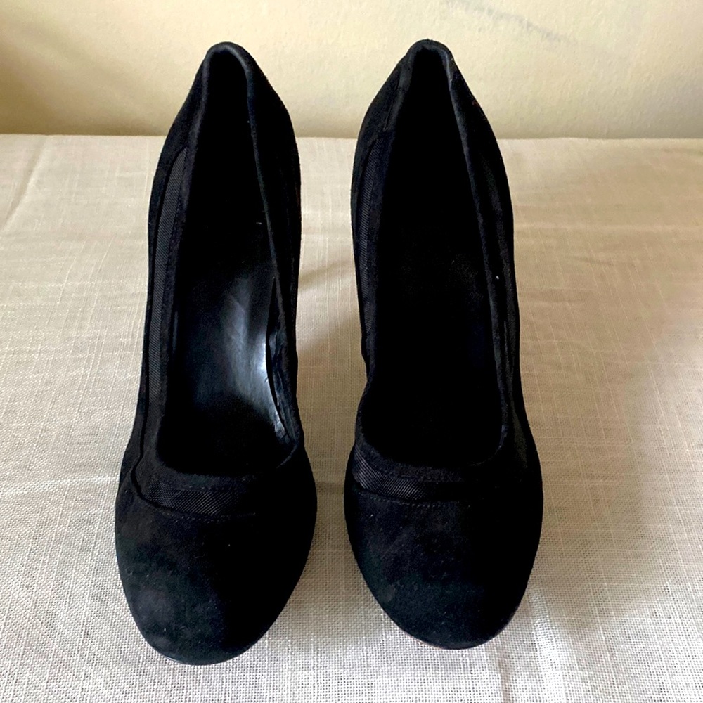 Vaneli Black Suede and Mesh Heels. Size 9.